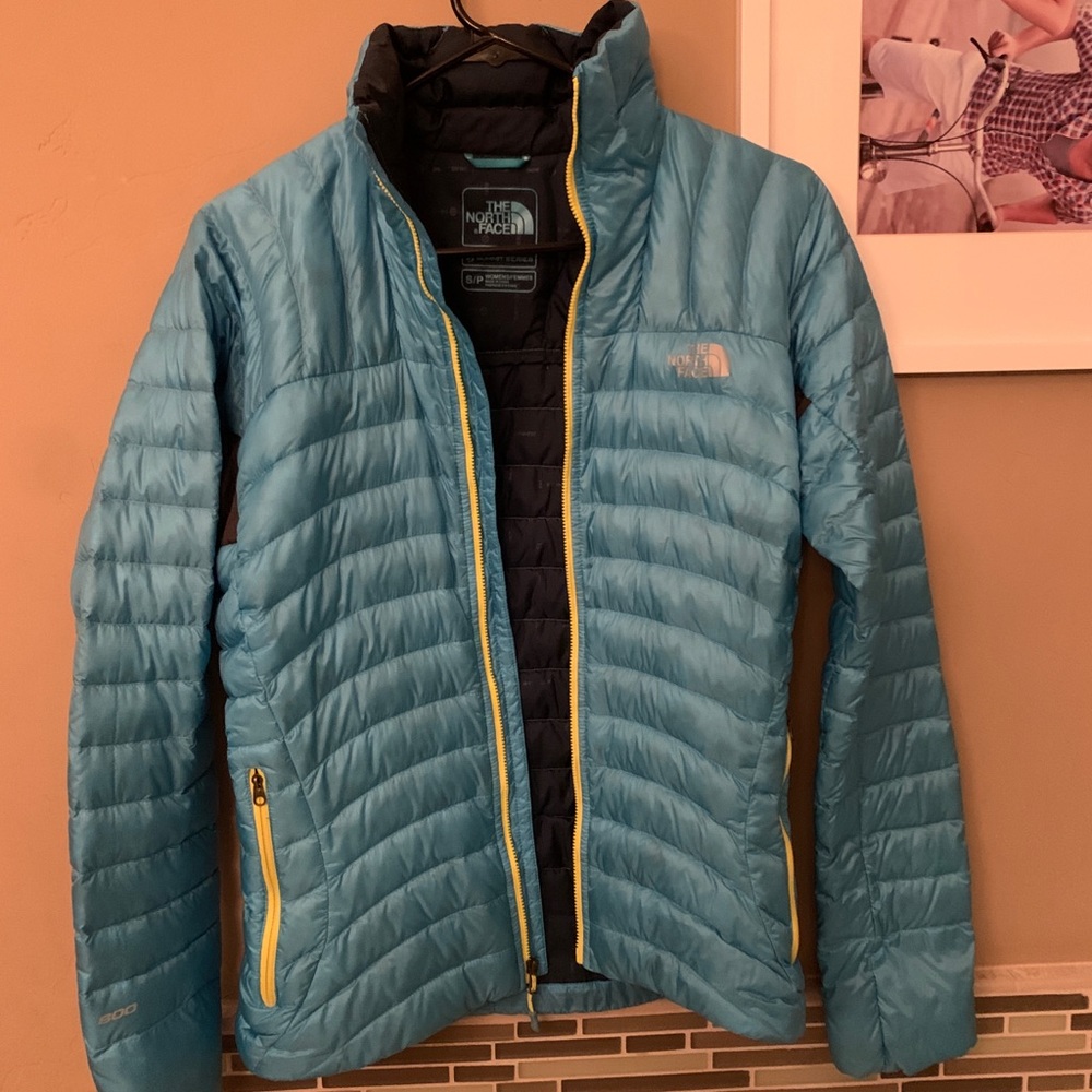 The North Face women’s jacket small summit series